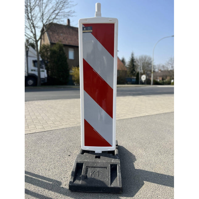 50 Stück Absperrbake RA2 Starter-Set bestehend aus Baken und K1 Fußplatten 28kg Warnbake RA2 BilligerBauzaun 
