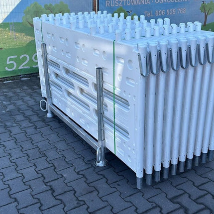 Schrankenzaun Komplettset | 20 Schrankenzäune RA1 + Transportpalette | Absperrtechnik Schrankenzaun HDPE RA1 BilligerBauzaun. 